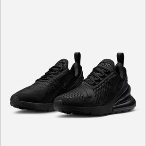 Nike Air Max 270 size 10.5